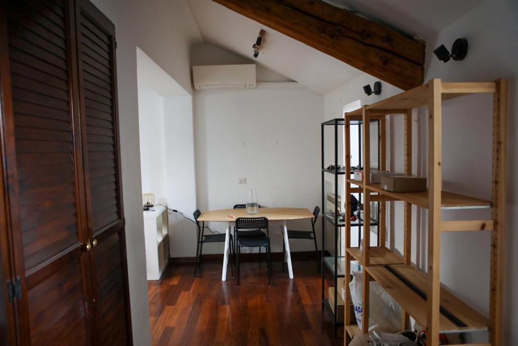 L'Arche Comfort&Relax - Yellow House Di Viale Certosa Milan Exterior photo